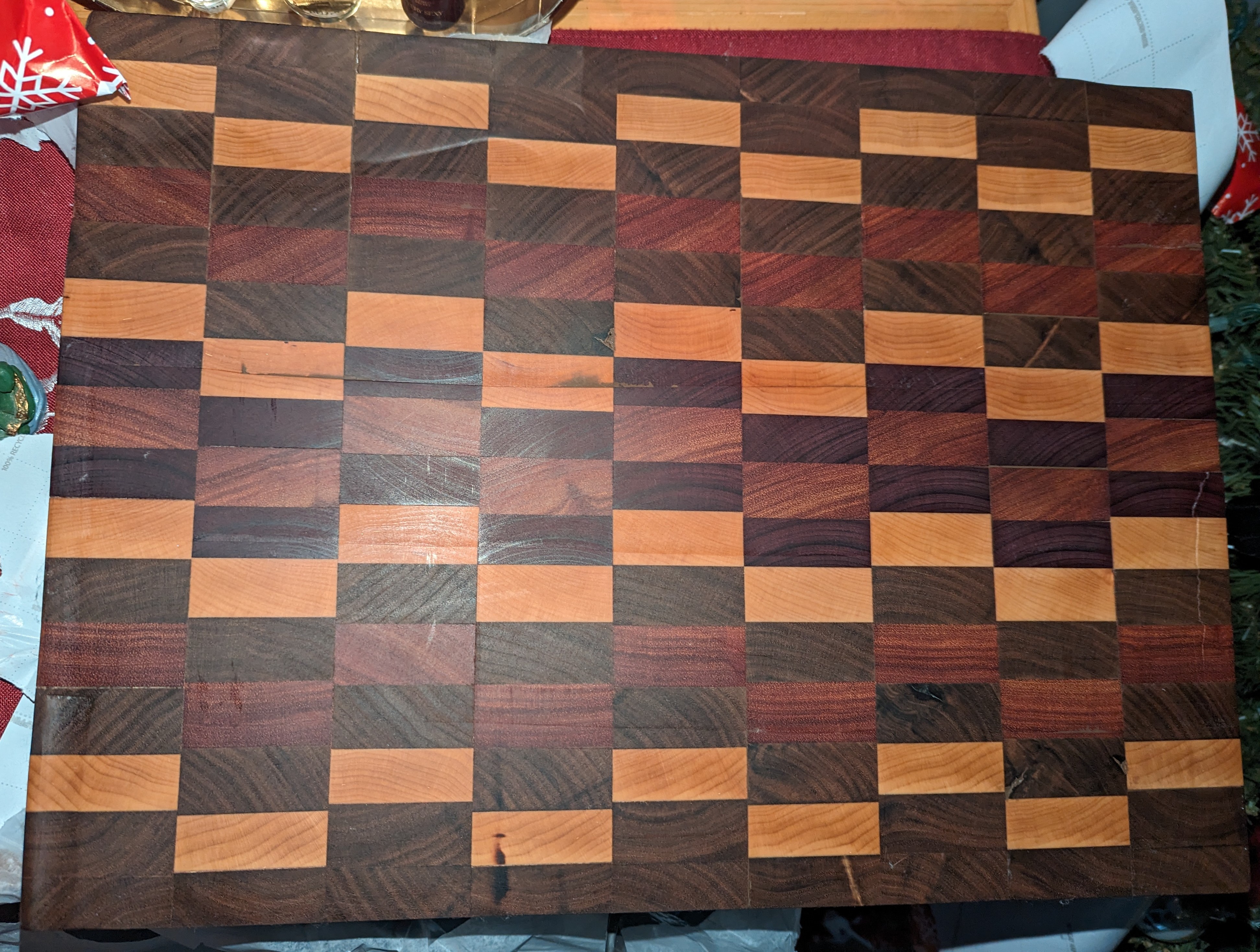 Checker cutting board